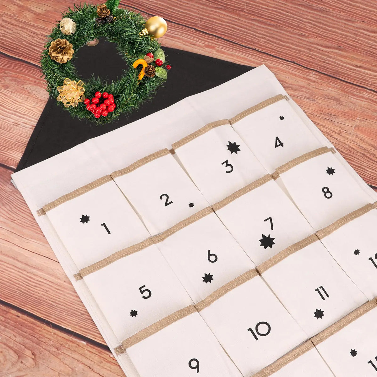 Calendrier de l'Avent mural en tissu 24 poches – photo 3