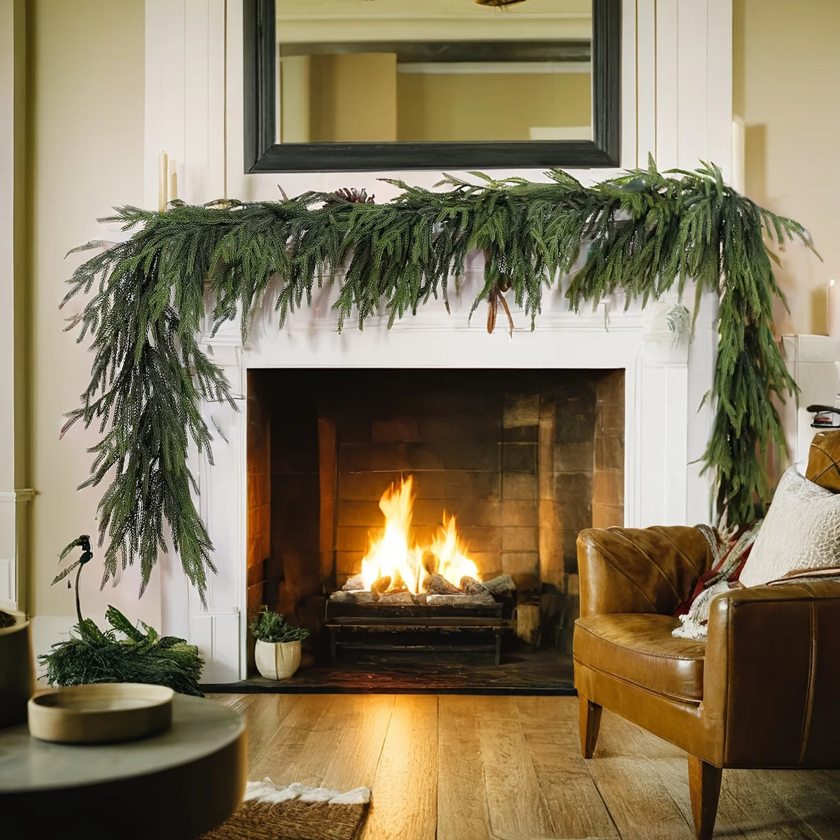 Artificial Norfolk pine garland – Santa's Gallery